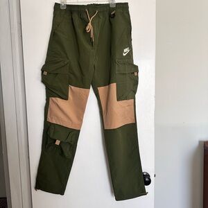 NWT Rebel Minds Men's Olive Green and Tan Cargo Pants